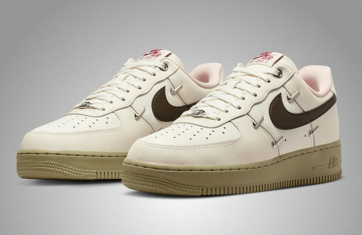 27cm Nike Air Force 1 Low '07 箱付き スニダンで購入可】NIKE AIR FORCE 1 07 LV8 UTILITY 2COLORS