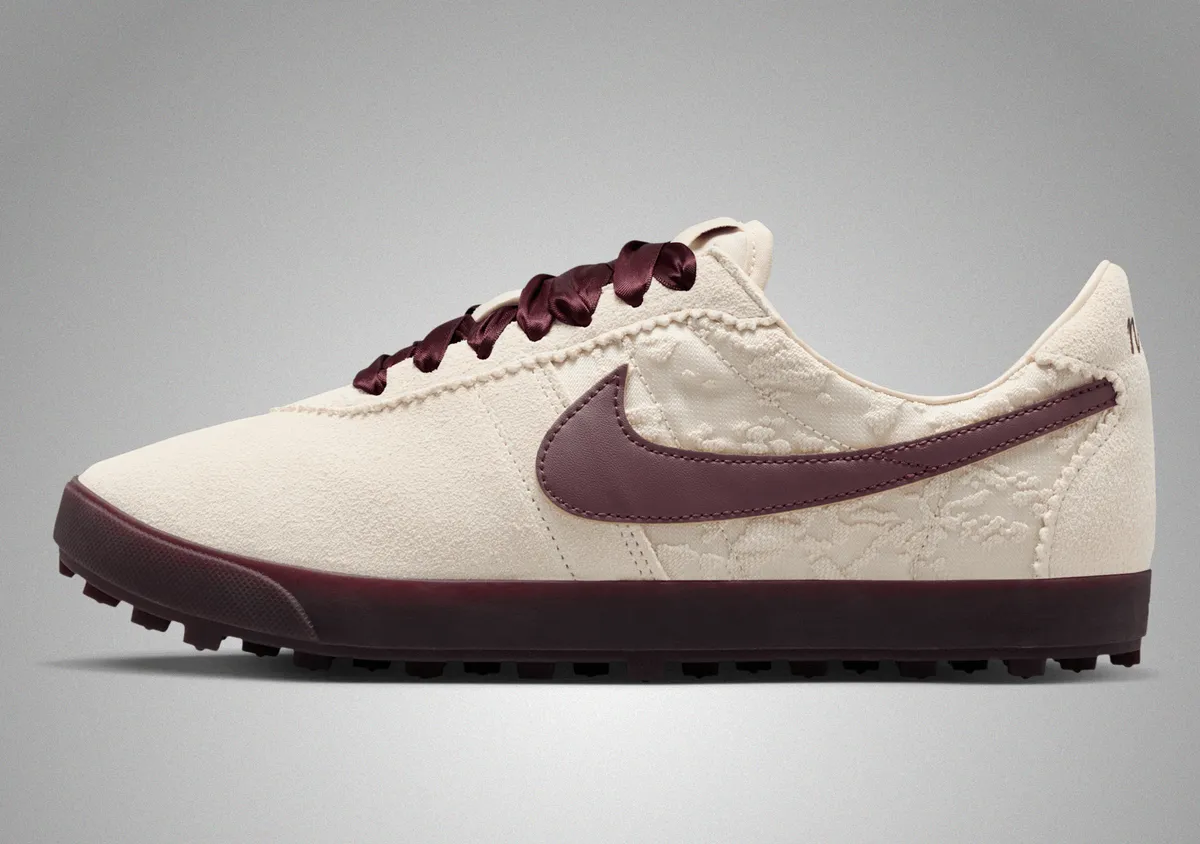 WMNS Nike Astrograbber Lthr DSMG限定 nike: W Nike Astrograbber Lthr (300) | DSMG E-SHOP