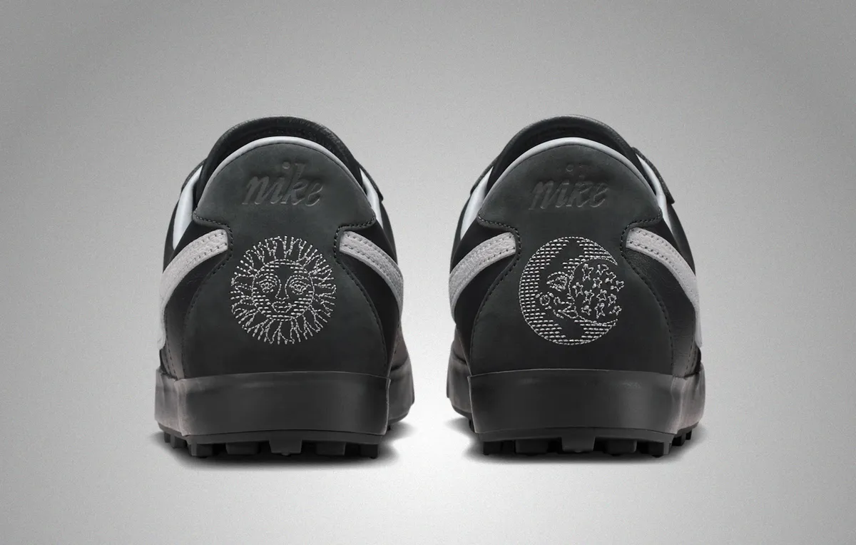 NIKE ASTROGRABBER / ナイキ アストログラバー Off-Noir Cement Grey