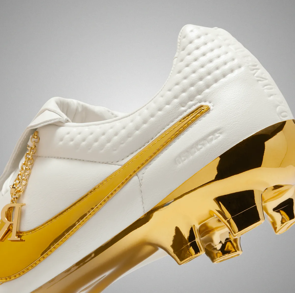 ナイキ ティエンポ エアレジェンド ホワイト/ゴールド NIKE TIEMPO LEGEND RGN FG SE / ナイキ ティエンポ レジェンド RGN FG