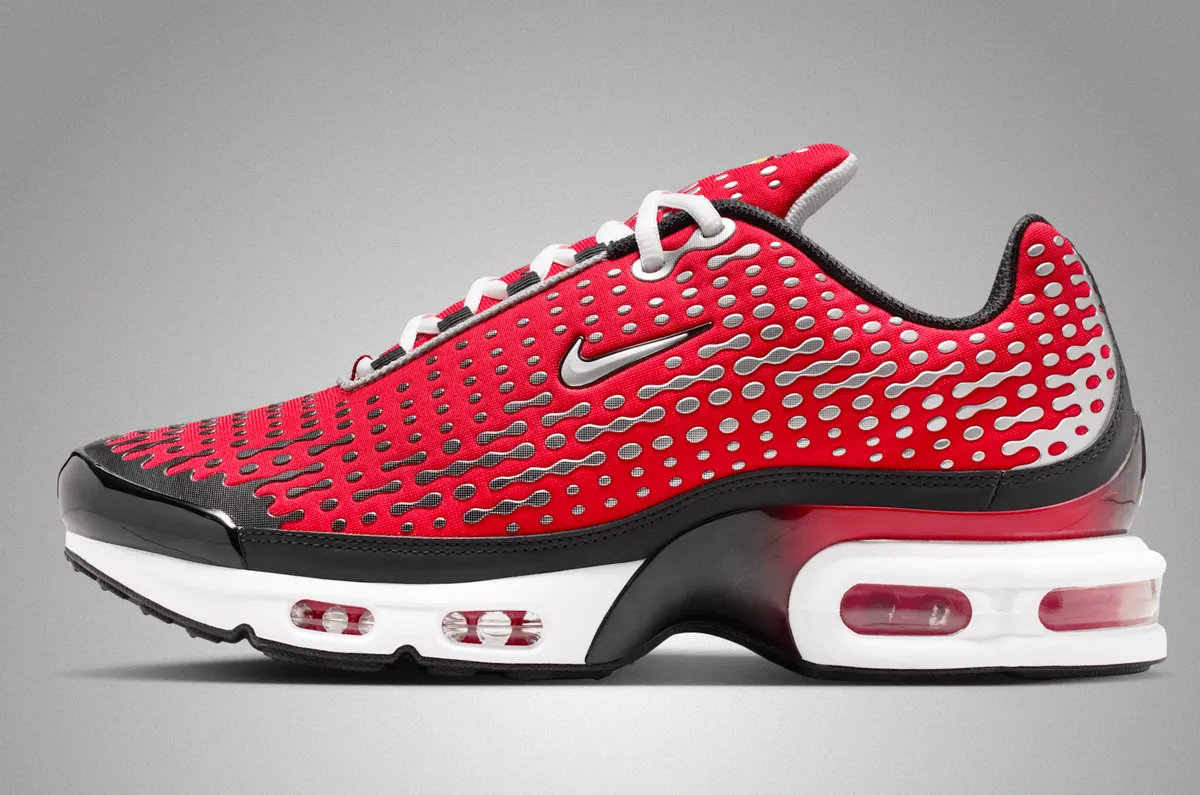 NIKE AIR MAX PLUS VII / ナイキ エア マックス プラス VII University Red Black White Metallic Silver HQ2197-600