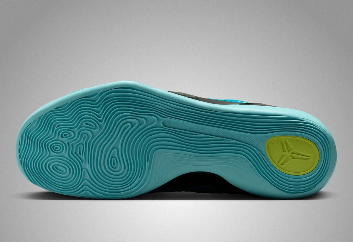 12/3発売 NIKE KOBE 9 ELITE LOW PROTRO / ナイキ コービー 9 エリート