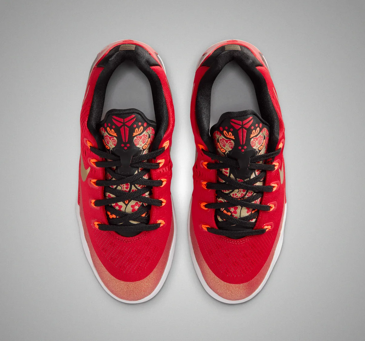 11/22発売 NIKE KOBE 9 LOW EM / ナイキ コービー 9 LOW EM University