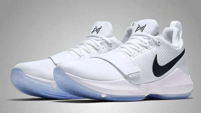 サブリナ2 SABRINA 2 COCONUT MILK Nike W Sabrina 2 Coconut Milk サブリナ2｜Yahoo!フリマ（旧PayPay