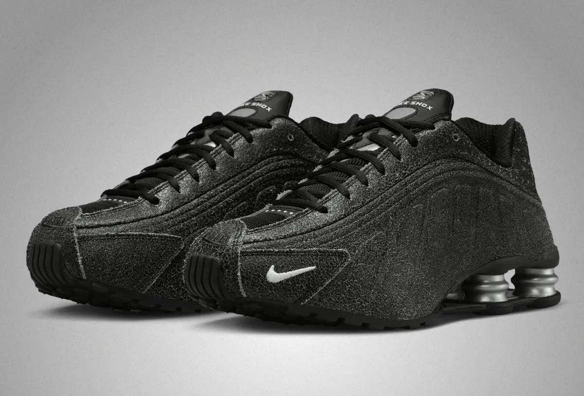 12/31発売 NIKE SHOX R4 QS / ナイキ ショックス R4 QS Black Light