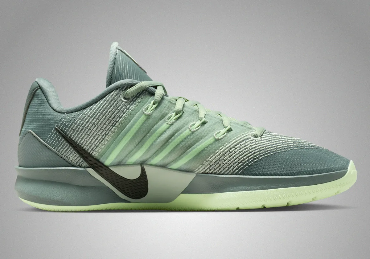 11/16発売 NIKE SABRINA 3 EP / ナイキ サブリナ 3 EP Clay Green