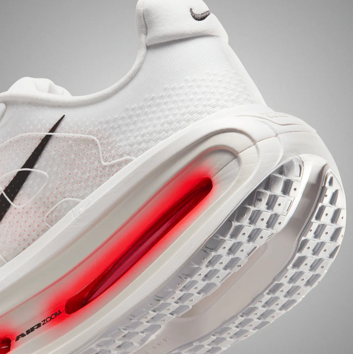 1/16発売 NIKE VOMERO PREMIUM / ナイキ ボメロ プレミアム White