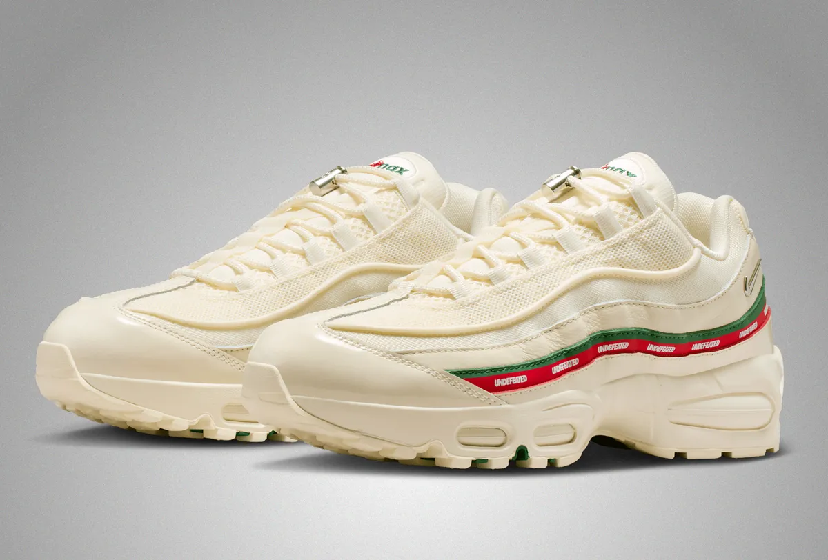 12/7・10発売 UNDEFEATED x NIKE AIR MAX 95 SP / アンディフィー
