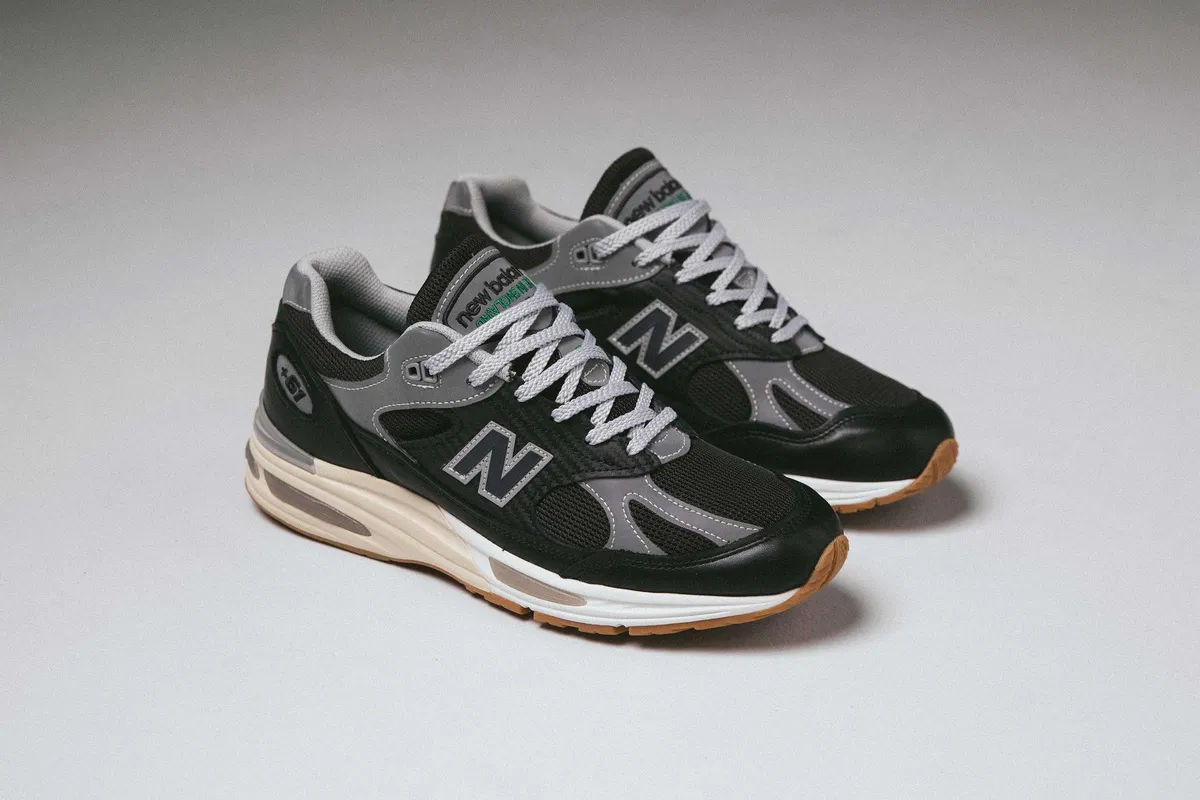 11/28発売 UP THERE x NEW BALANCE 991V2 / アップ・ゼア x