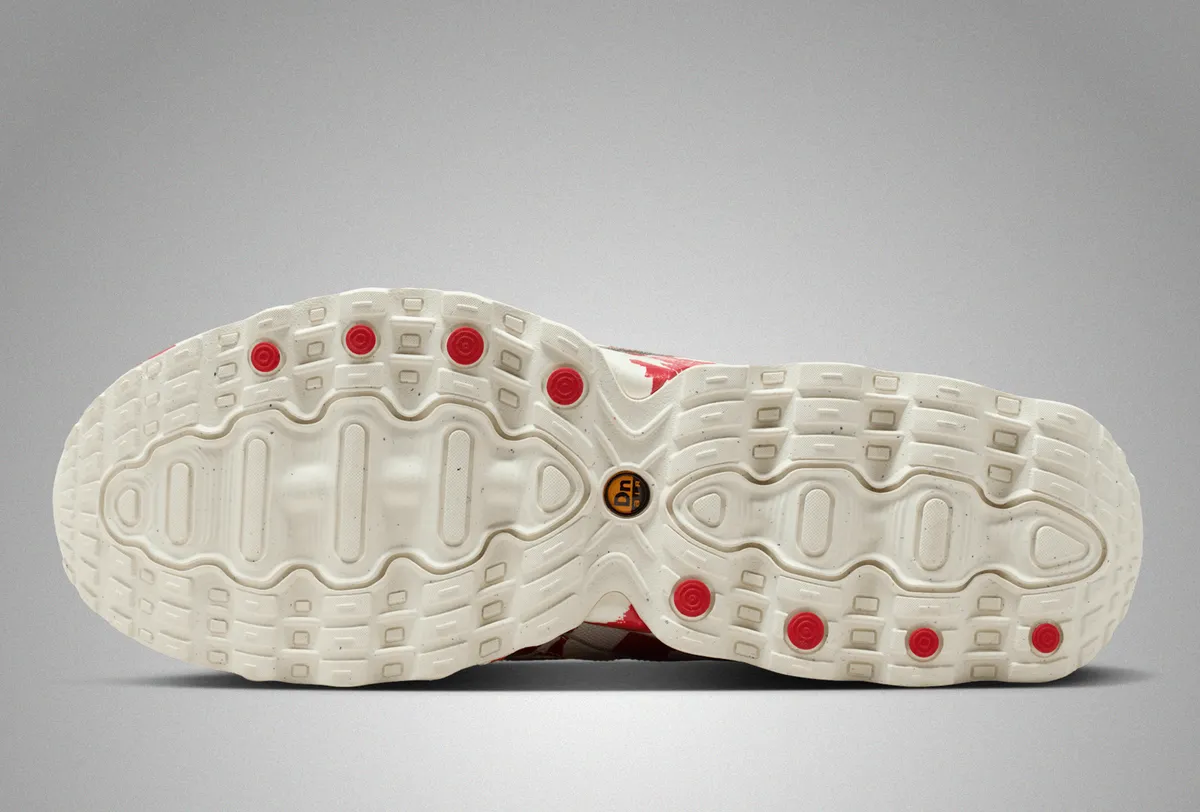 12/8発売 VAQUERA x NIKE AIR MAX Dn8 SP / ヴァケラ x ナイキ エア