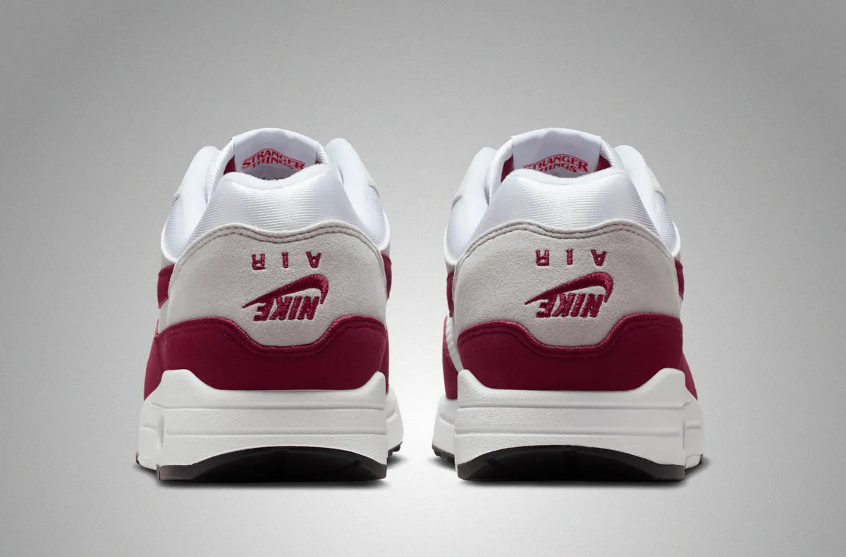 12/4発売 STRANGER THINGS x NIKE AIR MAX 1 '87 / ストレンジャー 12/4発売 STRANGER THINGS x NIKE AIR MAX 1 '87 / ストレンジャー