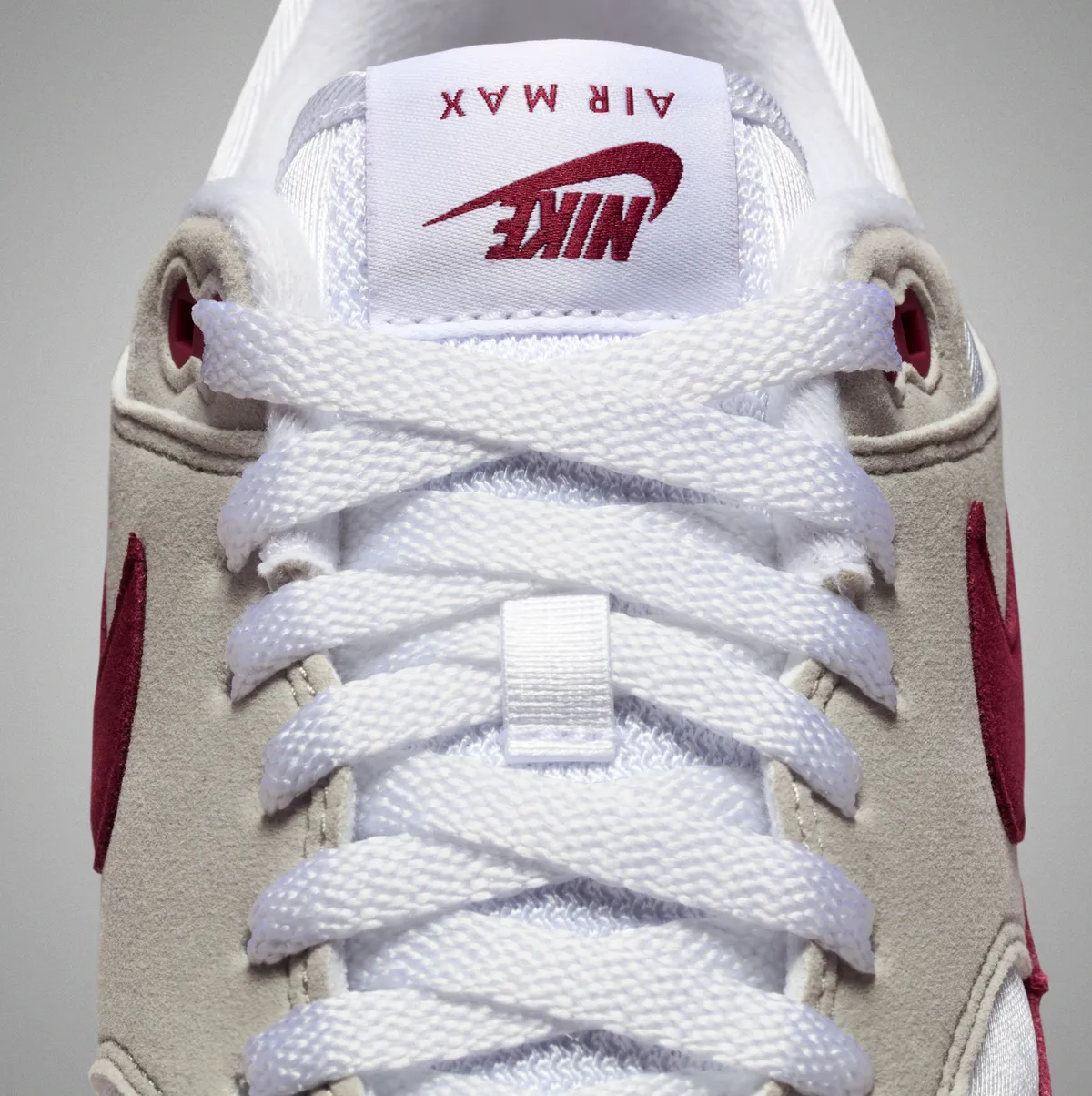 12/4発売 STRANGER THINGS x NIKE AIR MAX 1 '87 / ストレンジャー