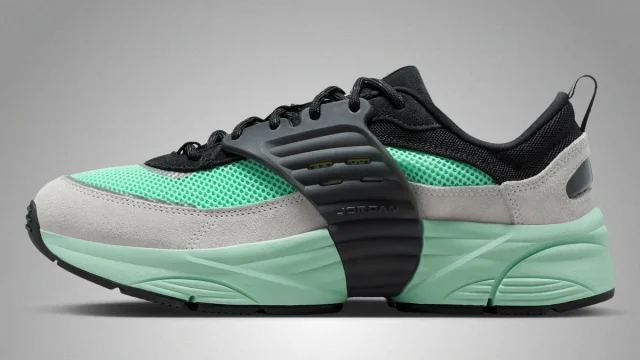 27 Nike Pegasus PR ナイキ ペガサス HQ2592-102 国内5月15日発売予定】 ナイキ ペガサス プレミアム ホワイト