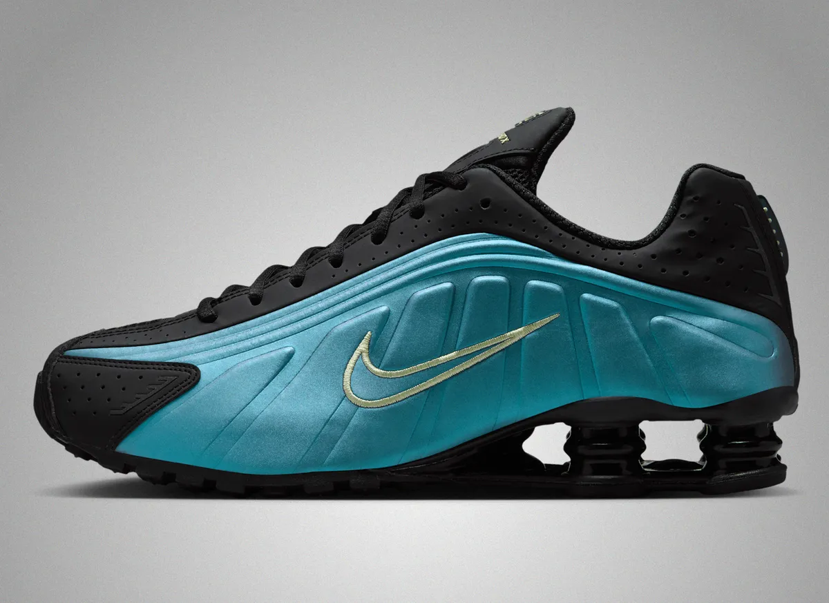 Nike Shox R4 トレーニングシューズ 黒/青 ナイキ NIKE SHOX R4 ショックス スニーカー 青 黒 ブルー ブラック