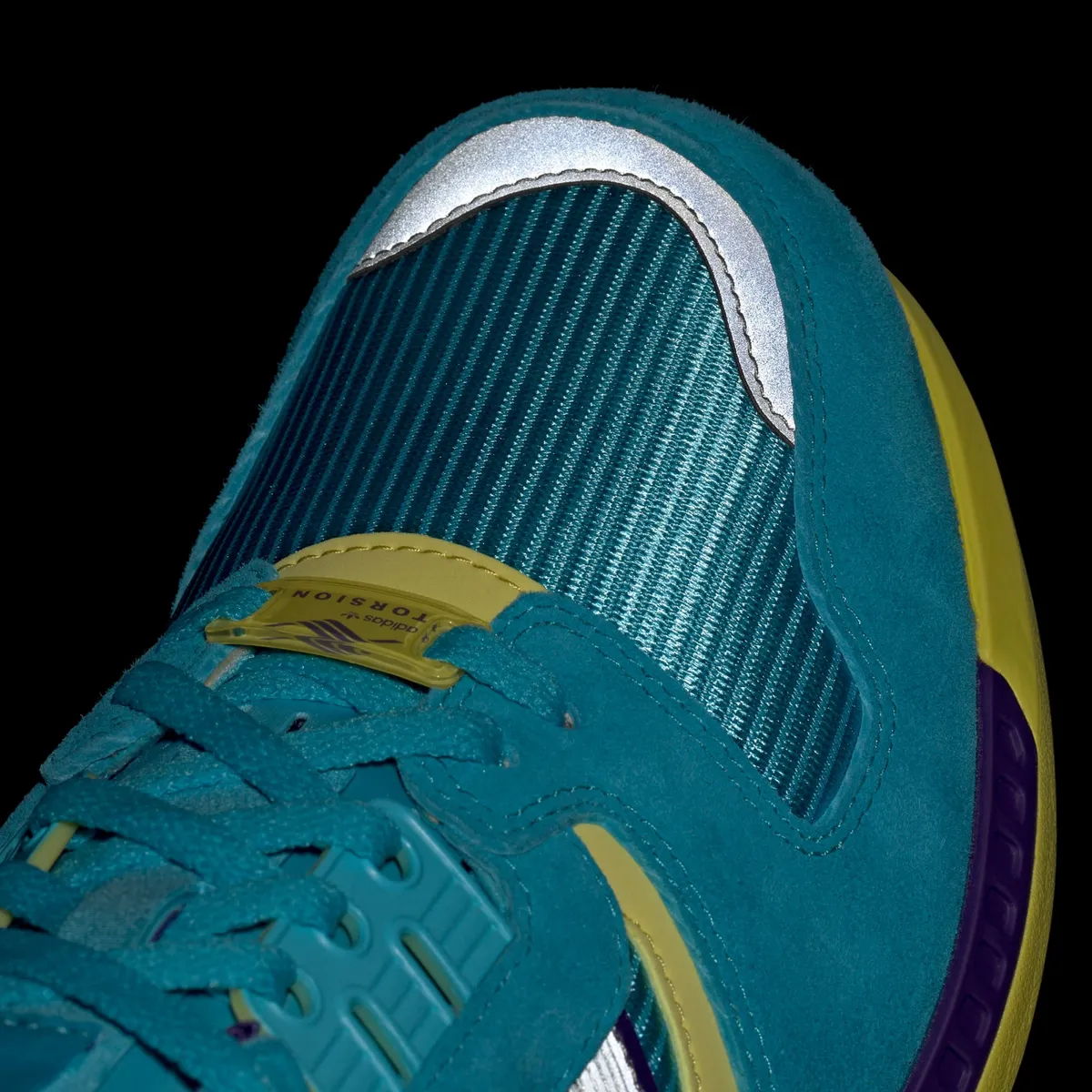 ADIDAS ORIGINALS CONSORTIUM ZX8000 / アディダス オリジナルス