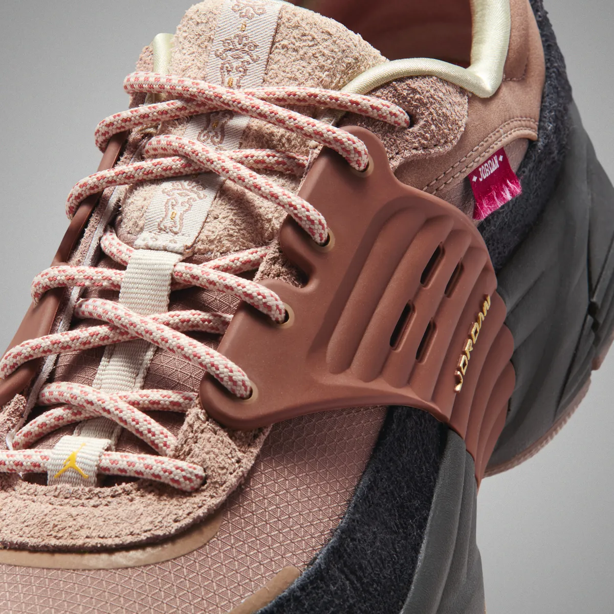 JORDAN TRUNNER O/S ジョーダン トランナー O/S Mink Brown Black