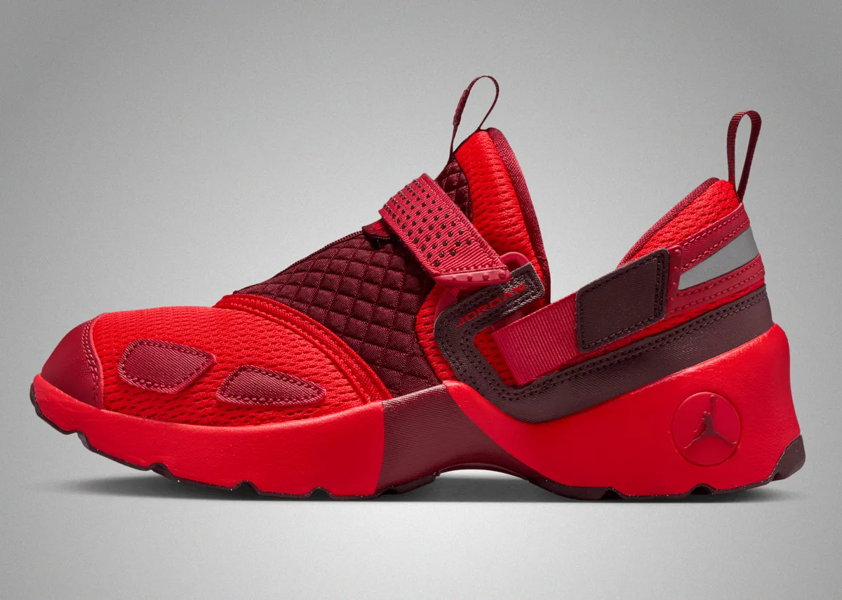 JORDAN TRUNNER LX / ジョーダン トランナー LX Chile Red Reflective