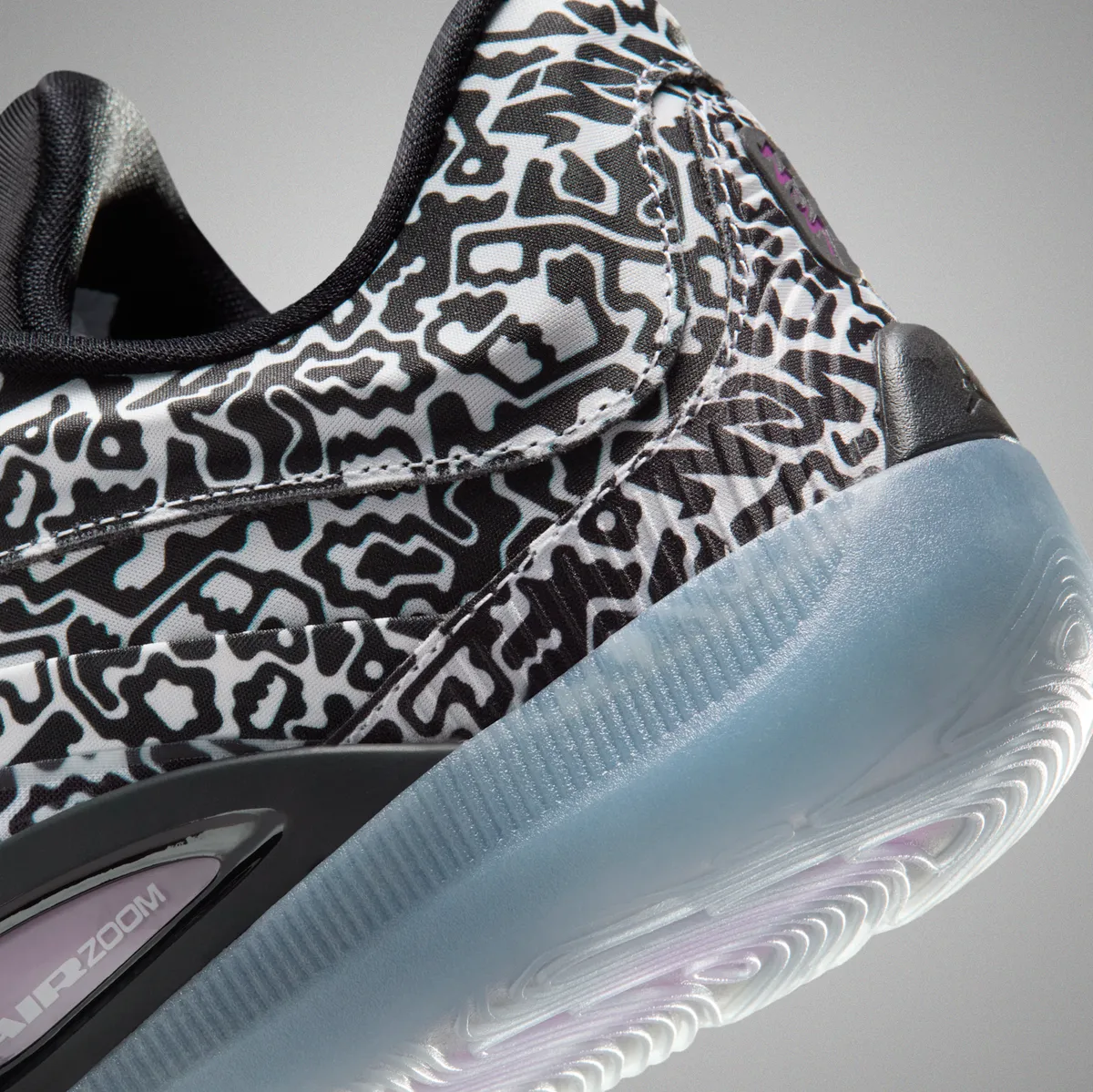 ZION 4 PF / ザイオン 4 PF Black White Vivid Purple | スニーカーラボ