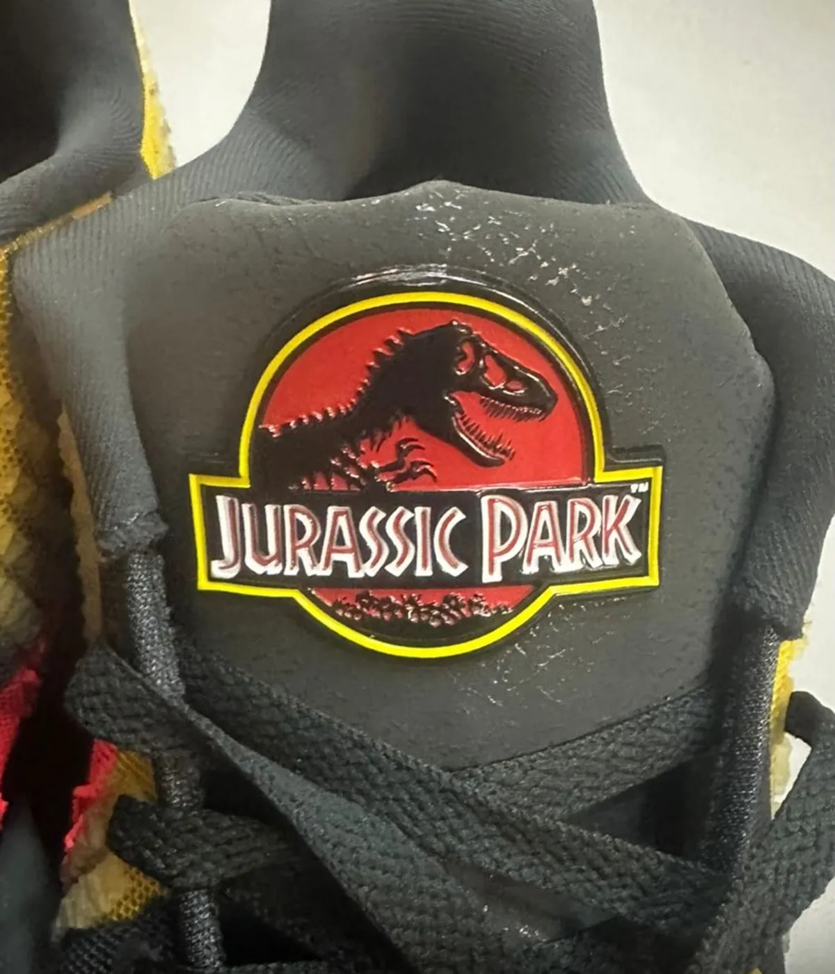 Jurassic Park x Ja 3 / ジュラシックパーク x ジャ 3 IU7240-001