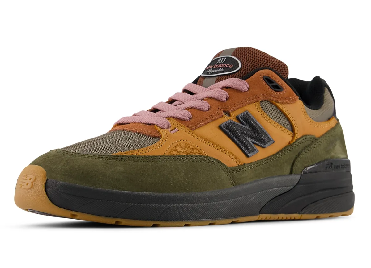 supernaut Matt Rodriguez モデル　希少　ヴィンテージ 12/20・23発売 MIKE GIGLIOTTI x NEW BALANCE NUMERIC 933 / マイク