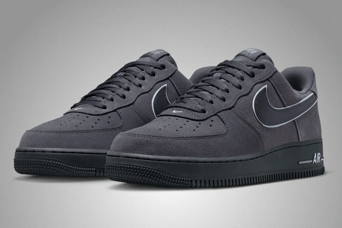 NIKE AIR FORCE 1 '07 LV8 / ナイキ エア フォース 1 '07 LV8