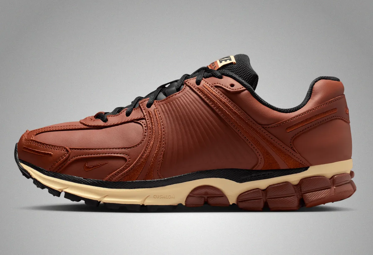 NIKE ZOOM VOMERO 5 QS / ナイキ ズーム ボメロ 5 QS Leather Dark Russet IO4555-200