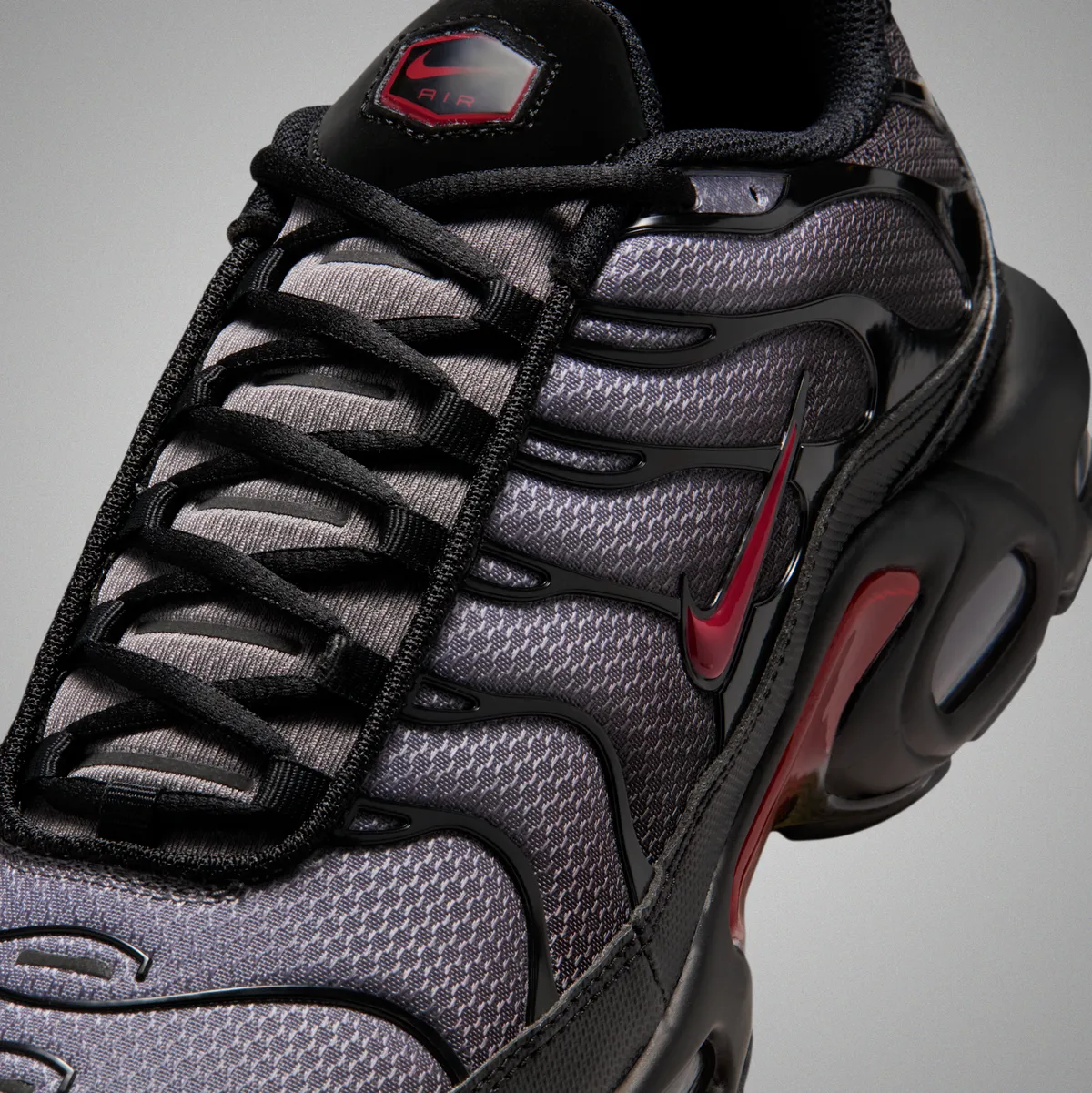 NIKE AIR MAX PLUS / ナイキ エア マックス プラス Black Pencil Point