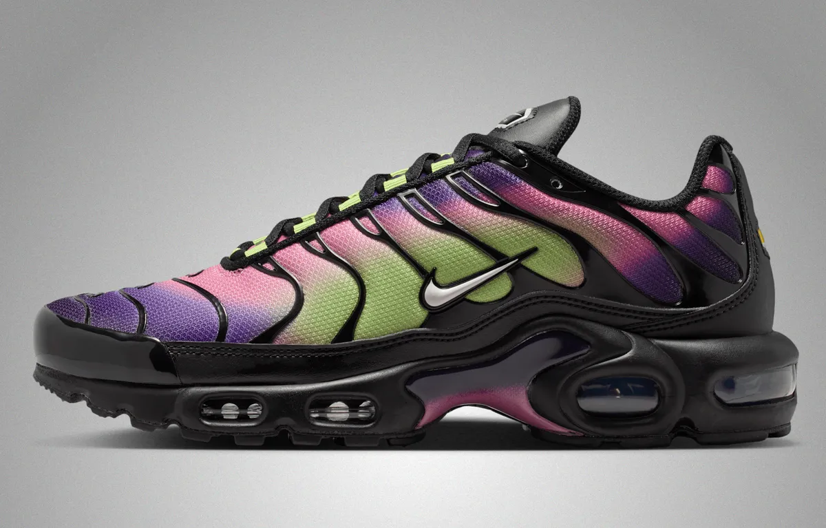 NIKE AIR MAX PLUS / ナイキ エア マックス プラス Black Purple