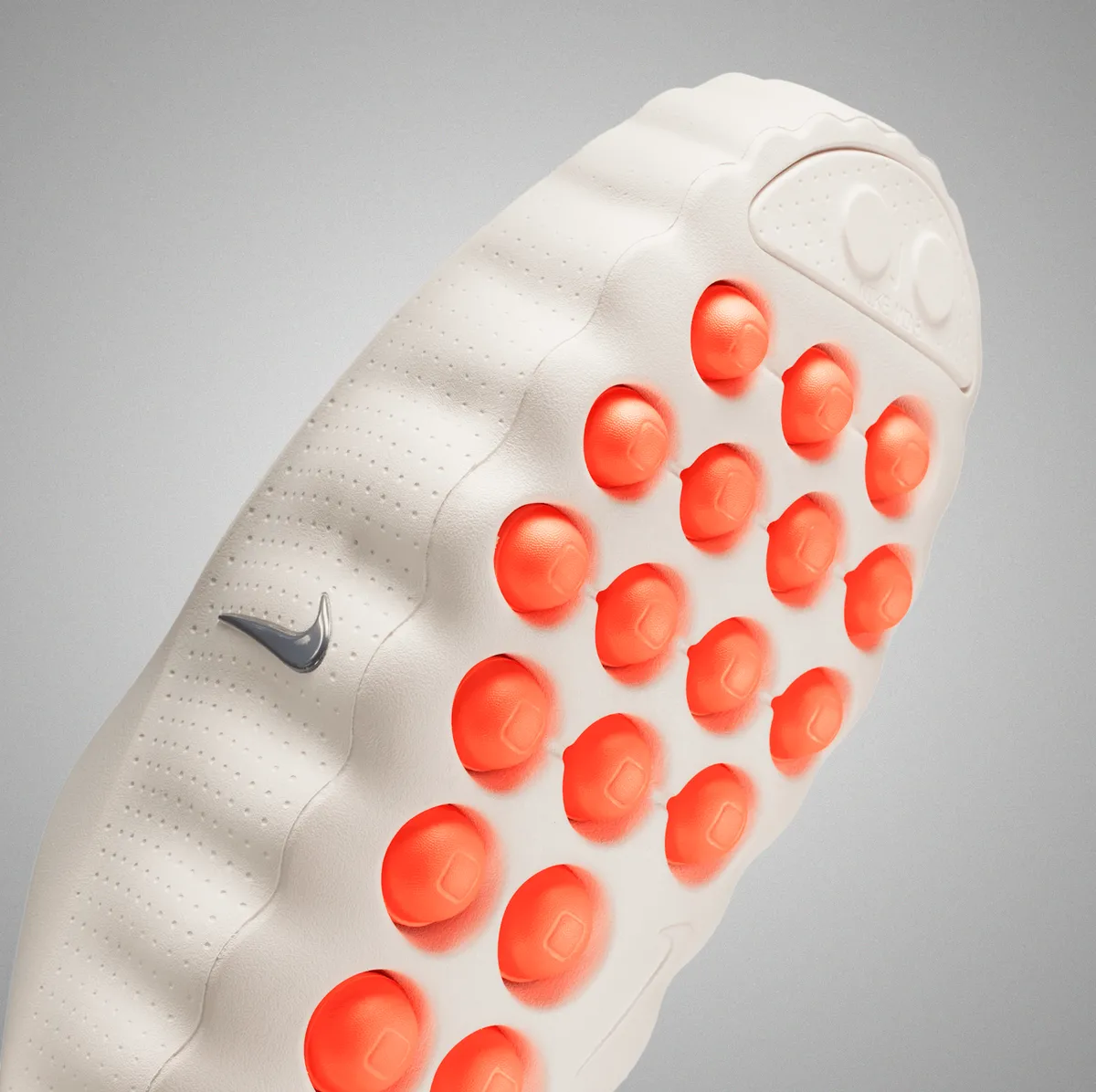 NIKE MIND 001 / ナイキ マインド 001 Light Bone Hyper Crimson Buff Chrome ...