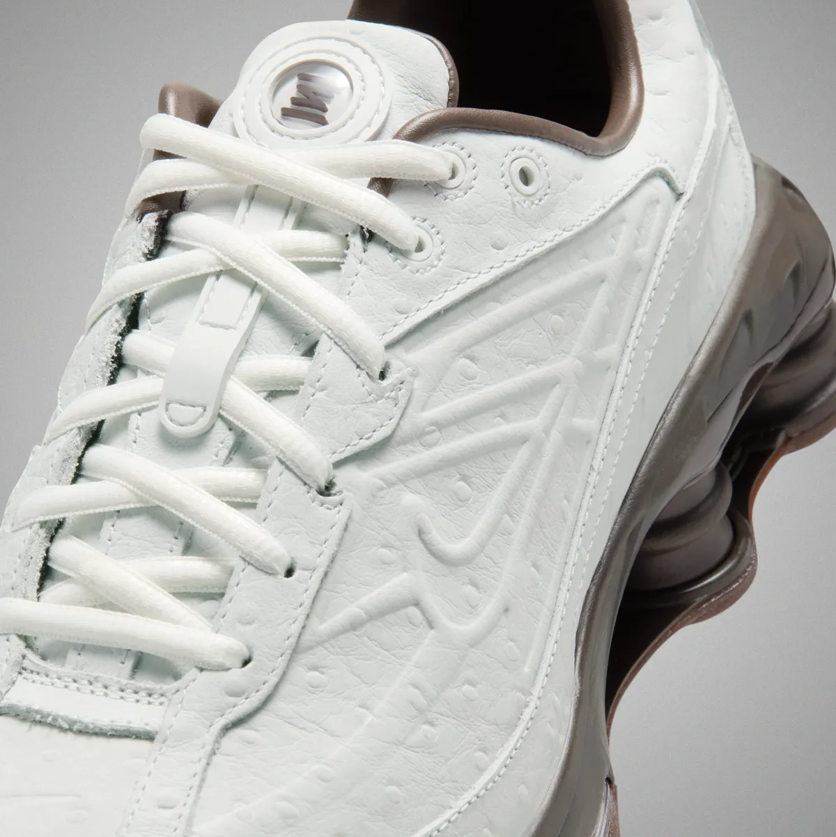 NIKE SHOX RIDE 2 PREMIUM / ナイキ ショックス ライド 2 プレミアム Off-White Baroque Brown Light Chocolate IQ3369-101