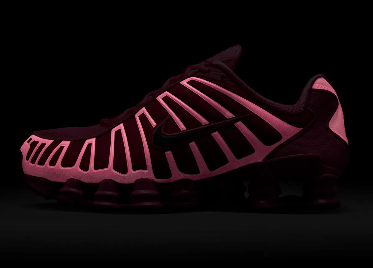 1/27発売 NIKE SHOX TL / ナイキ ショックス TL Desert Pink IH1338