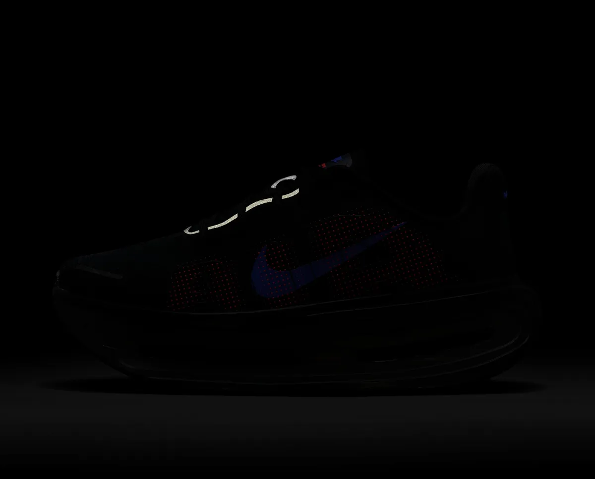 1/3発売 NIKE VOMERO PREMIUM / ナイキ ボメロ プレミアム Black Hot