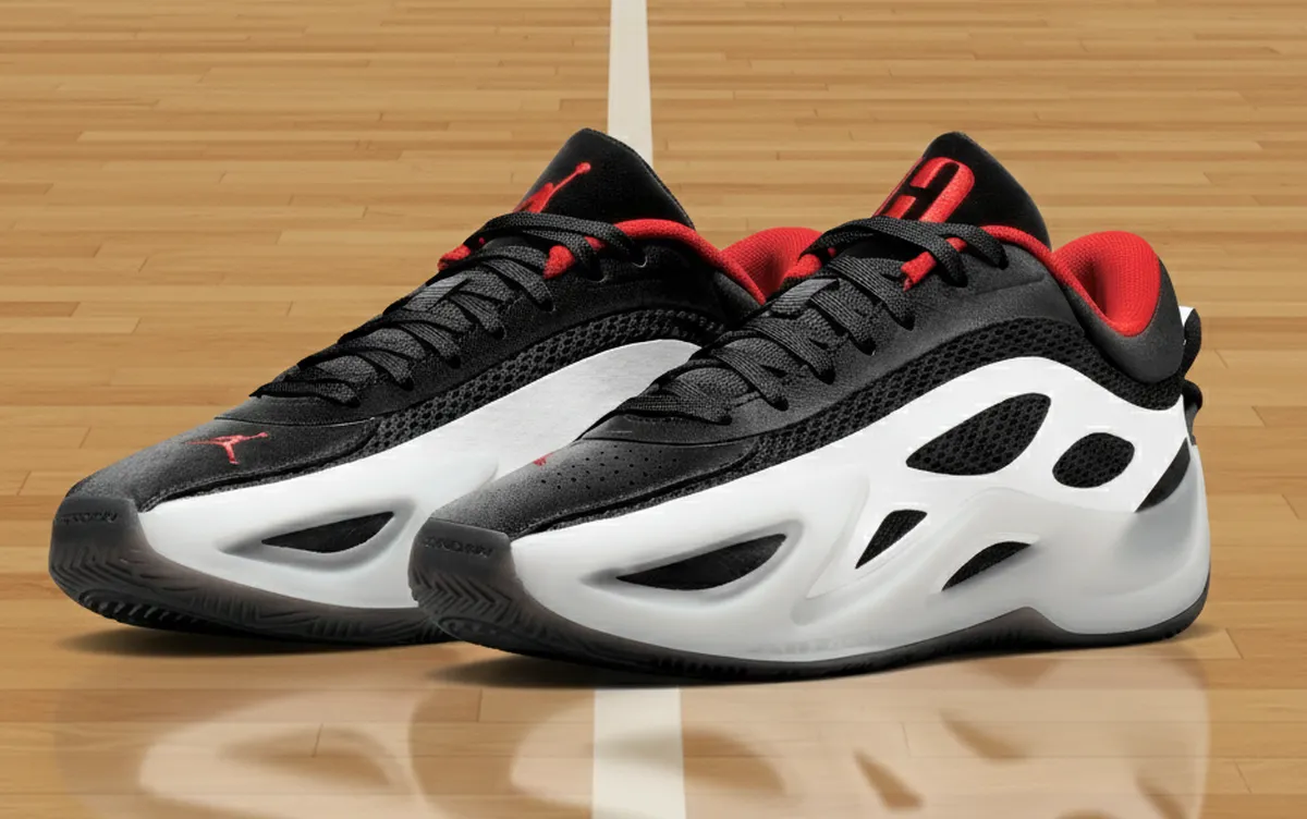 2/20発売 JORDAN HEIR SERIES 2 PF / ジョーダン エアー シリーズ 2 PF