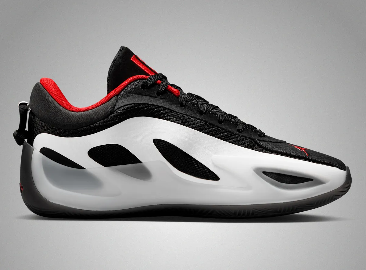 2/20発売 JORDAN HEIR SERIES 2 PF / ジョーダン エアー シリーズ 2 PF