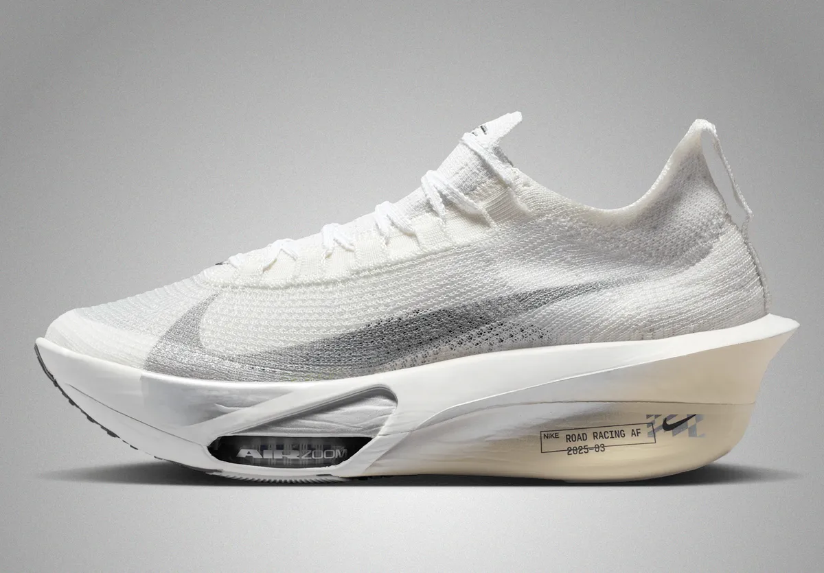 NIKE ALPHAFLY 3 / ナイキ アルファフライ 3 Running is Mental