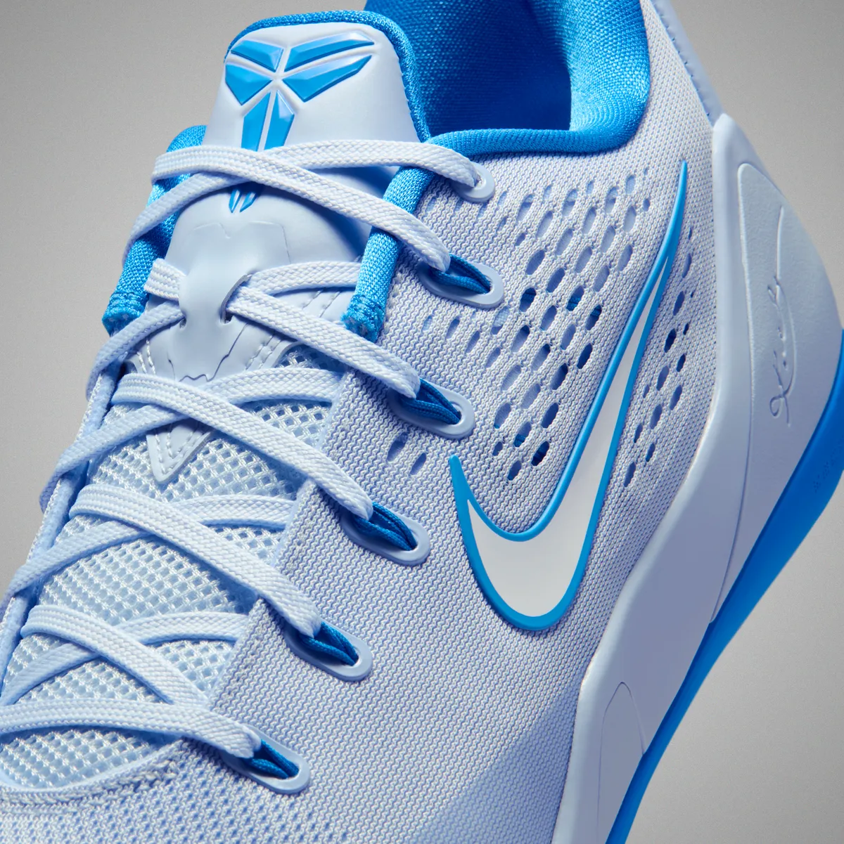 NIKE KOBE 9 ELITE LOW EM PROTRO / ナイキ コービー 9 エリート LOW EM プロトロ "Stitches" IH1401-402