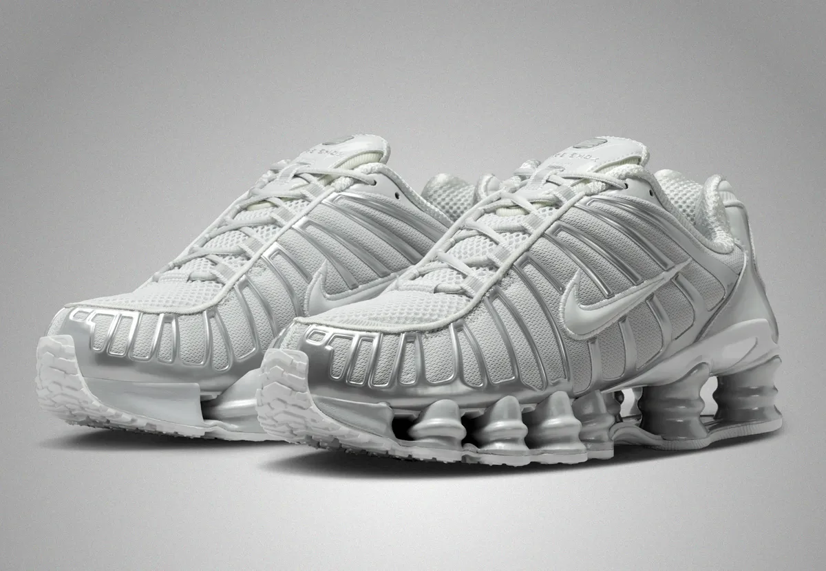 1/16発売 NIKE SHOX TL / ナイキ ショックス TL Photon Dust Metallic