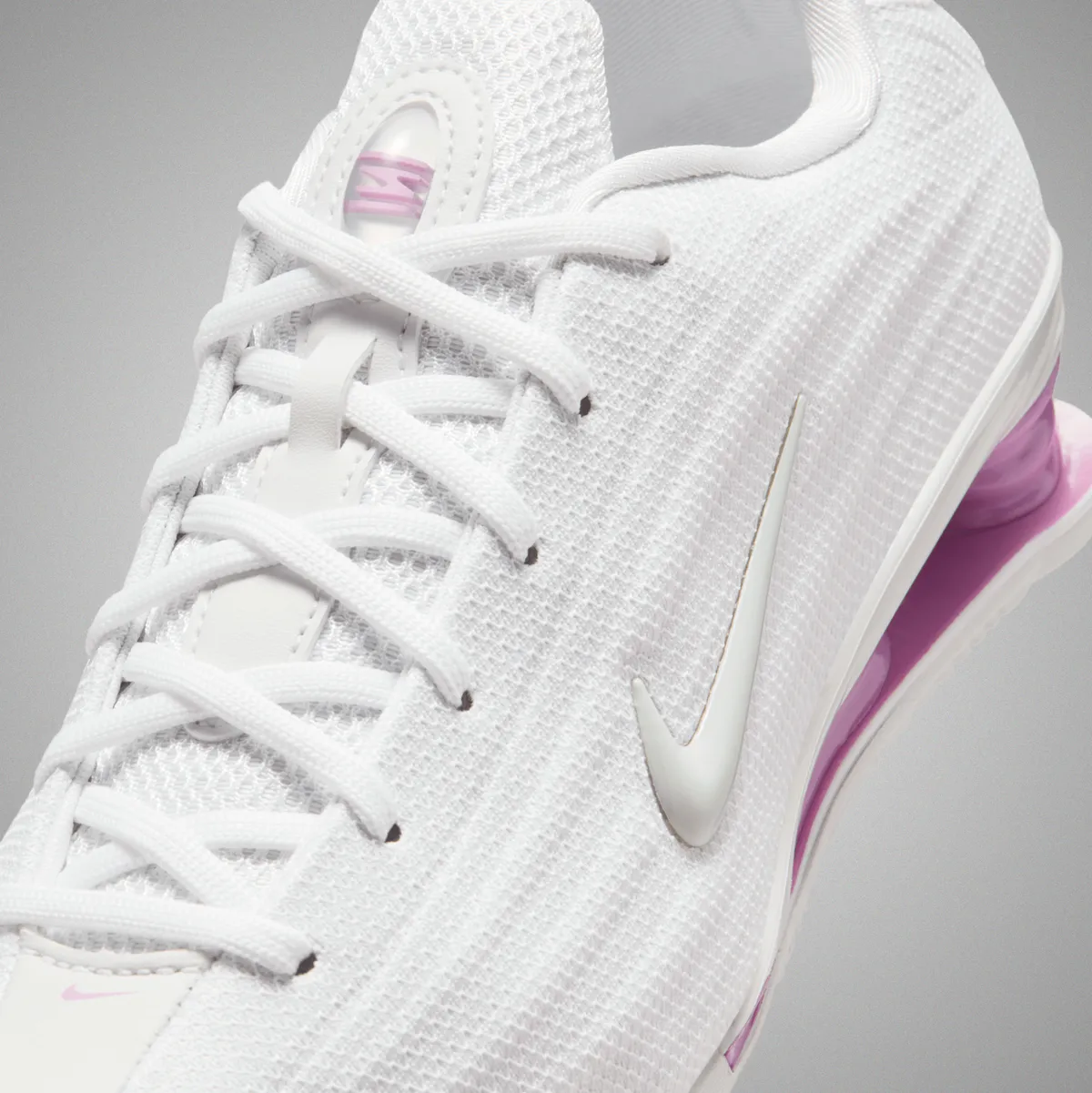 1/12発売 NIKE SHOX Z / ナイキ ショックス Z White Light Magenta