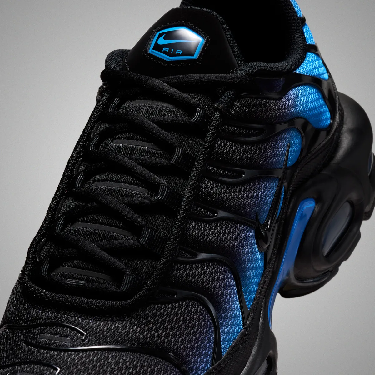 NIKE AIR MAX PLUS / ナイキ エア マックス プラス Black Blue Crystal