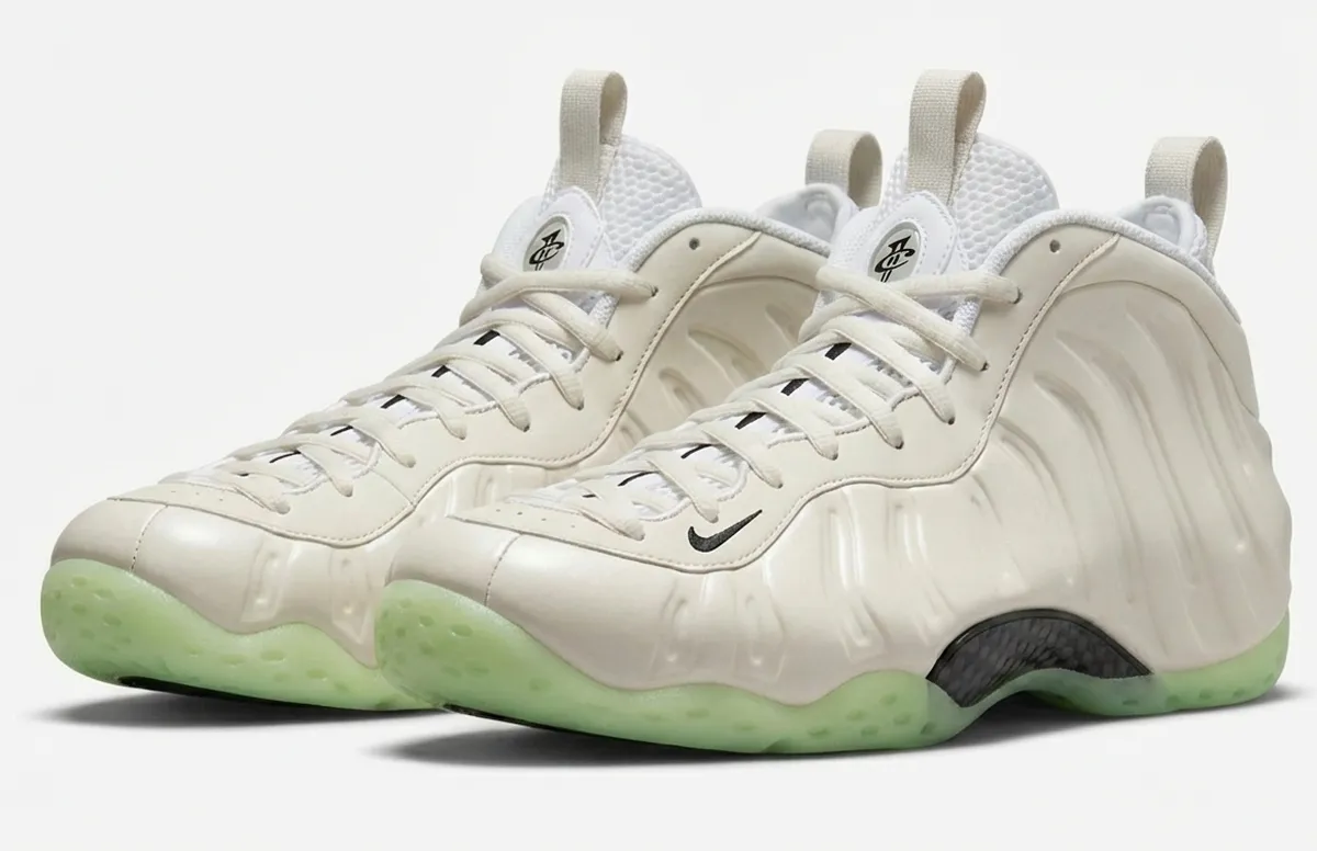 NIKE AIR FOAMPOSITE ONE / ナイキ エア フォームポジット ワン