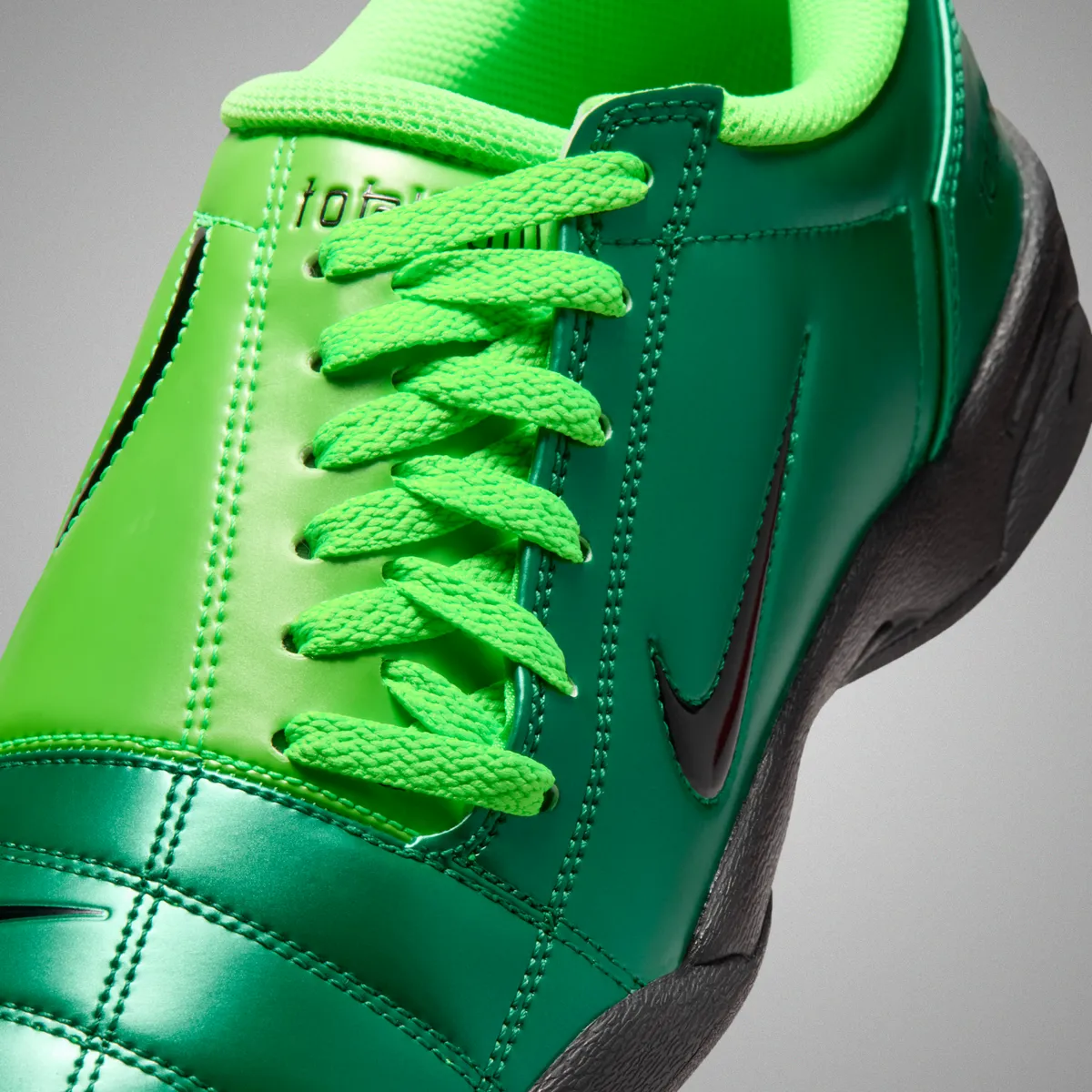 NIKE TOTAL 90 / ナイキ トータル 90 Malachite Green Strike Black